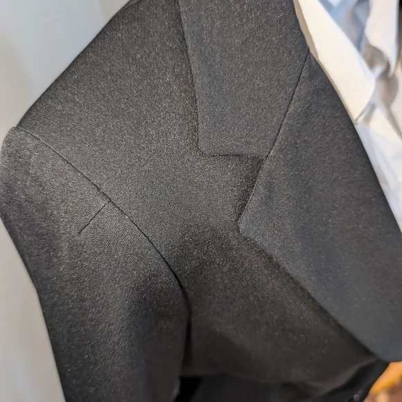 🖤 It's Giving Carolyn ~ Theory Blazer Suit Jacket (like new) - Picture 7 of 16